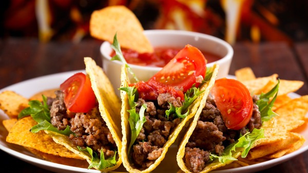 春節怕長肉?學會5個飲食規則,輕松減肥不挨餓-易網健康<a href=http://www.gyfww.com/jkys/ target=_blank class=infotextkey>養生</a>網 春節怕長肉?學會5個飲食規則,輕松減肥不挨餓