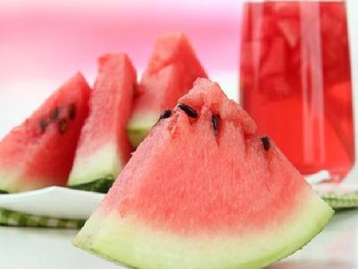 女性產(chǎn)后減肥食譜合理又營養(yǎng) 女性產(chǎn)后減肥適合吃這些食物