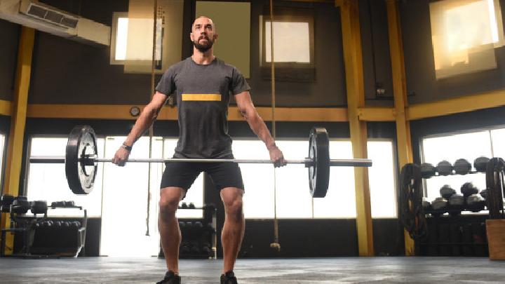 跑步減肥時無聊怎么辦 跑步減肥聽點音樂充充電