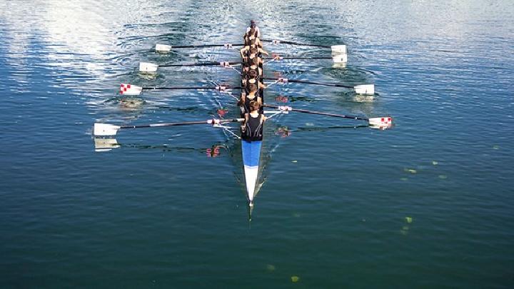 夏天游泳減肥都有哪些誤區 夏天游泳減肥需注意三大誤區-易網健康養生網 夏天游泳減肥都有哪些誤區 夏天游泳減肥需注意三大誤區