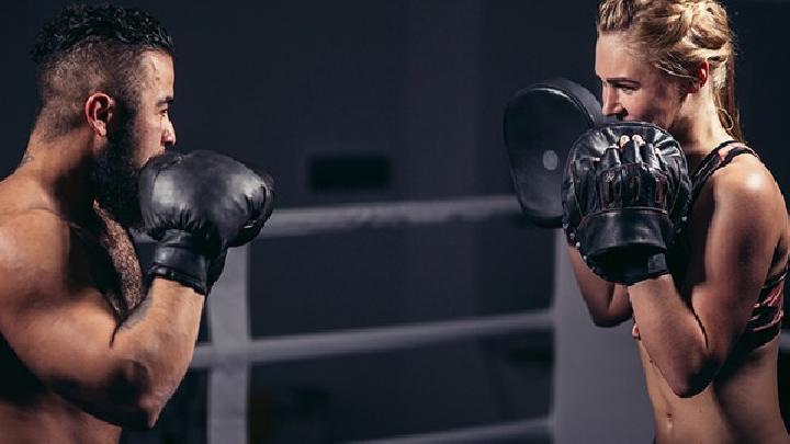 運動減肥前期體重增加是什么原因導致的？