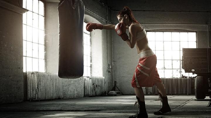 瘦腿的最快運動方法是什么?最快瘦腿的方法盤點-易網(wǎng)健康<a href=http://www.gyfww.com/jkys/ target=_blank class=infotextkey>養(yǎng)生</a>網(wǎng) 瘦腿的最快運動方法是什么?最快瘦腿的方法盤點