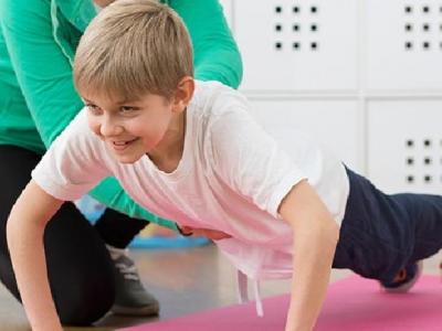 怎么鍛煉才能減肚子上的贅肉？做什么運動可以瘦肚子？