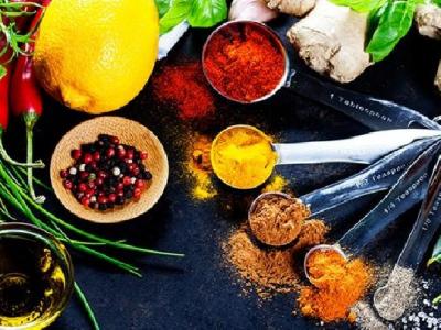 游泳減肥三要素 飲食控制行為改變