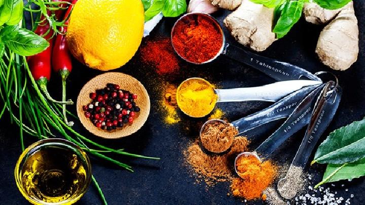 晚上跑步有哪些注意事項？如何跑步減肥效果好？