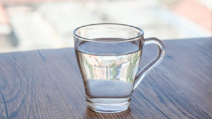 甲亢可以減肥嗎?甲亢患者減肥飲食要注意什么?-易網<a href=http://www.gyfww.com/ target=_blank class=infotextkey>健康養生</a>網 甲亢可以減肥嗎?甲亢患者減肥飲食要注意什么?