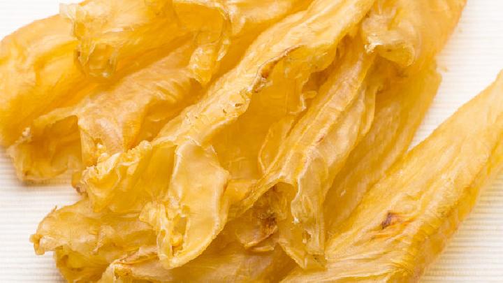 晚餐只吃青瓜能減肥嗎?減肥正確的方法是什么?-易網<a href=http://www.gyfww.com/ target=_blank class=infotextkey>健康養生</a>網 晚餐只吃青瓜能減肥嗎?減肥正確的方法是什么?