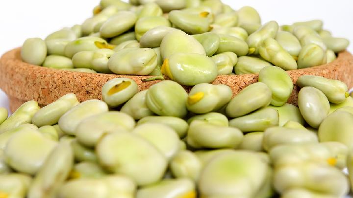 如何用健身球減肥？健身球減肥操動作有什么？