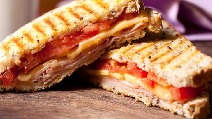 蜂蜜水減肥法有哪些？如何用蜂蜜減肥？