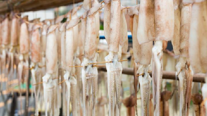 經(jīng)常轉(zhuǎn)呼啦圈能減肥嗎？如何搖呼啦圈能減肥？