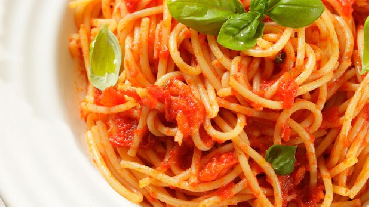 喝荷葉水能減肥的嗎？如何喝荷葉水減肥？