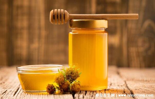 蜂蜜加什么美白淡斑，蜂蜜檸檬面膜效果最好(附祛斑偏方)
