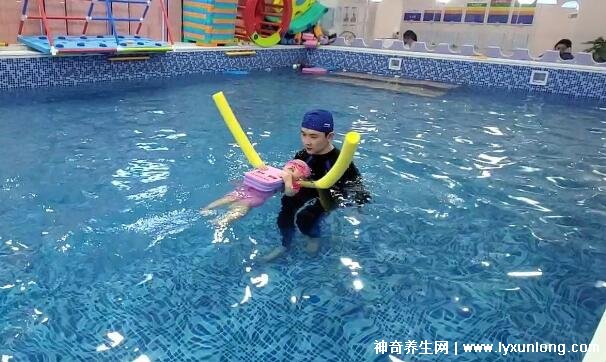 兒童一周可以游幾次泳能長高，6歲以上2-3次(附6大注意事項)