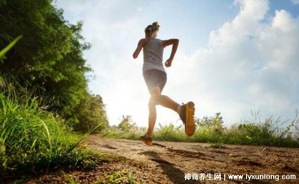 子宮腺肌癥最怕三種運動,千萬別劇烈跑步/倒立/拉伸-易網健康<a href=http://www.gyfww.com/jkys/ target=_blank class=infotextkey>養生</a>網 子宮腺肌癥最怕三種運動,千萬別劇烈跑步/倒立/拉伸