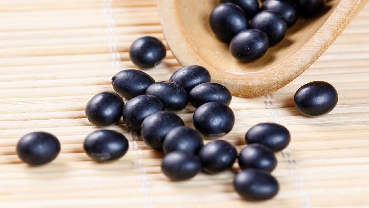 不吃飯吃水果能減肥嗎？吃水果有利于減肥嗎？