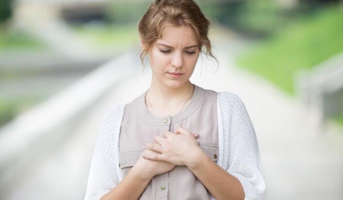 女子豐胸檢出駱駝等動物源性成分 未來可能存在不可預(yù)知風(fēng)險