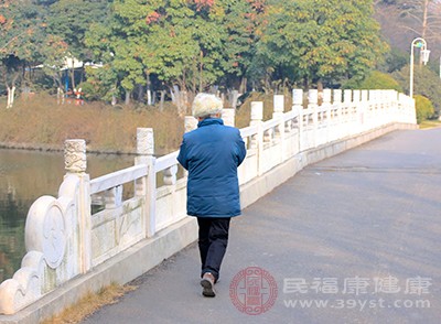 為什么要選擇晨練 晨練的禁忌有哪些-易網<a href=http://www.gyfww.com/ target=_blank class=infotextkey>健康養生</a>網 為什么要選擇晨練 晨練的禁忌有哪些