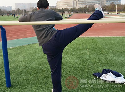 你適合每天跑步嗎 堅持每天都跑10公里的人 身體都怎么樣了