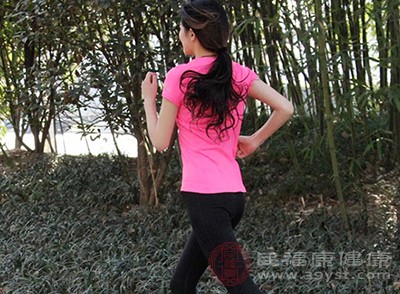 你適合每天跑步嗎 堅持每天都跑10公里的人 身體都怎么樣了