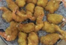 香炸鳳尾蝦的做法-黑椒味炸菜譜