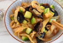 涼拌海蜇皮的做法-家常味拌菜譜