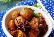 板栗燒雞的做法-家常味燒菜譜