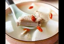 吃貨必看：喝湯vs吃肉到底哪個更滋補？