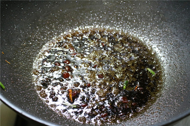 酥炸黃花魚的做法-家常味炸菜譜