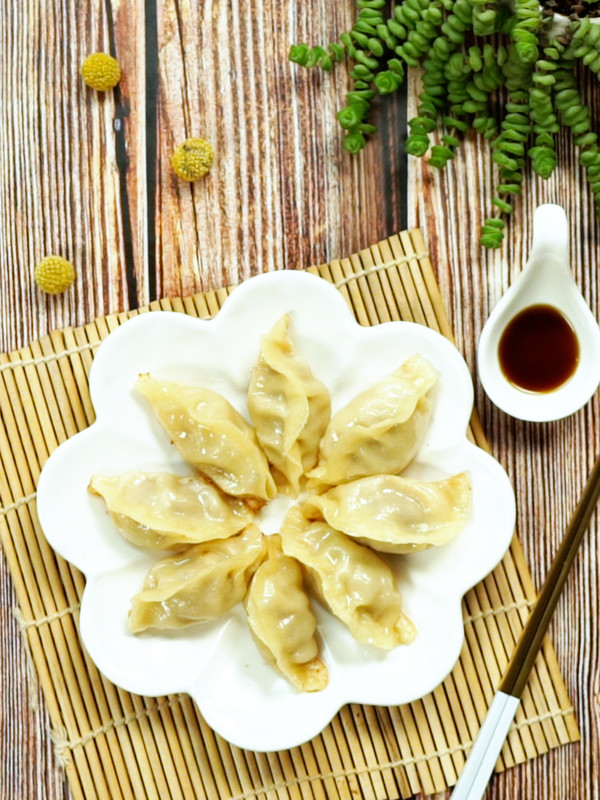 煎餃的做法-家常味煎菜譜 煎餃的做法-家常味煎菜譜