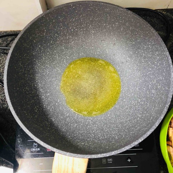 黑枸杞養生雞湯的做法-家常味煲菜譜