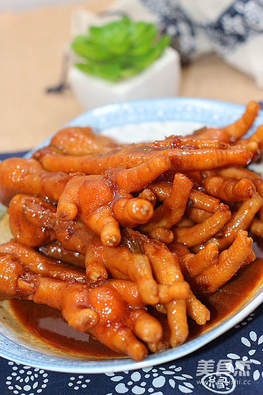醬燒鳳爪的做法-咸鮮味炒菜譜