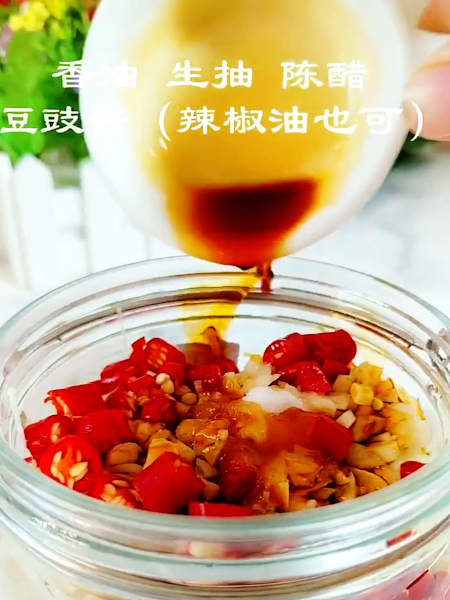 酸辣金針菇的做法-家常味炒菜譜