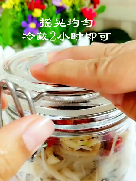 酸辣金針菇的做法-家常味炒菜譜