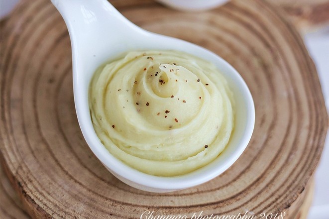 奶香土豆泥的做法-咸鮮味蒸菜譜