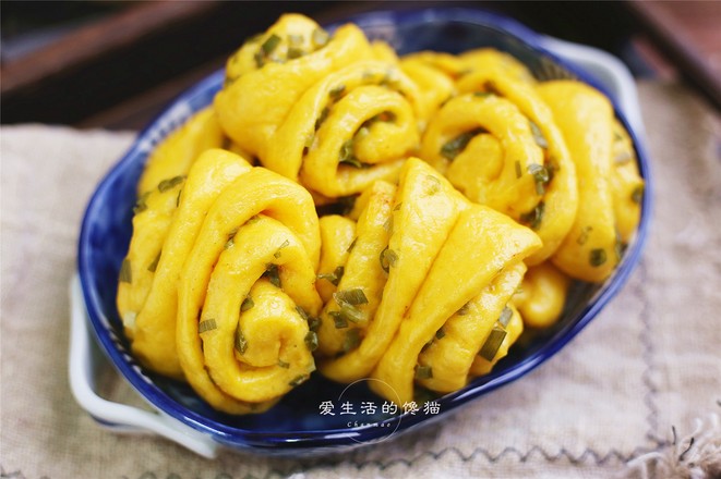 南瓜花卷的做法-家常味蒸菜譜