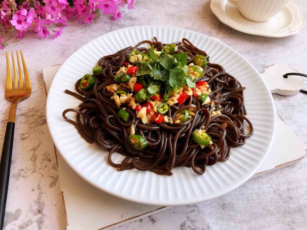 酸辣蕨根粉的做法-酸辣味拌菜譜