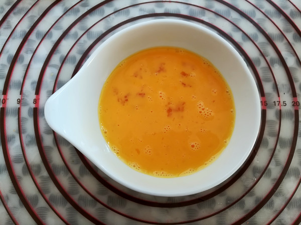 雙味卷腸粉的做法-咸鮮味蒸菜譜-易網健康養生網 雙味卷腸粉的做法-咸鮮味蒸菜譜