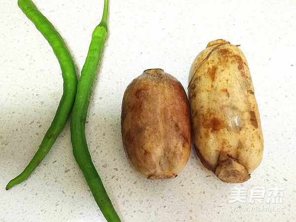 清炒藕丁的做法-家常味炒菜譜-易網<a href=http://www.gyfww.com/ target=_blank class=infotextkey>健康養生</a>網 清炒藕丁的做法-家常味炒菜譜