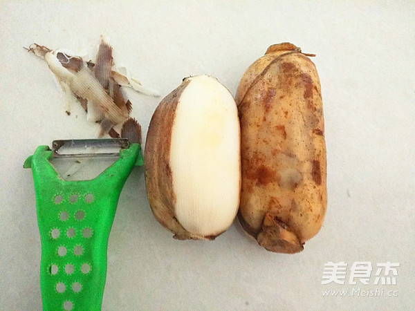 清炒藕丁的做法-家常味炒菜譜-易網健康養生網 清炒藕丁的做法-家常味炒菜譜