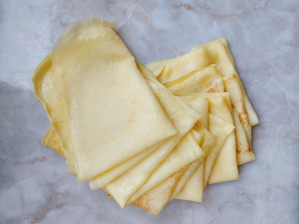 黃桃千層蛋糕卷的做法-甜味烘焙菜譜