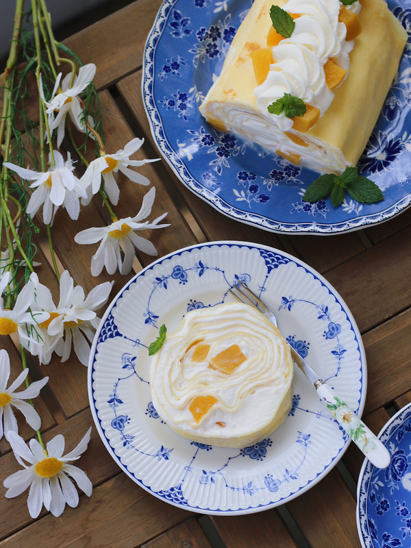 黃桃千層蛋糕卷的做法-甜味烘焙菜譜