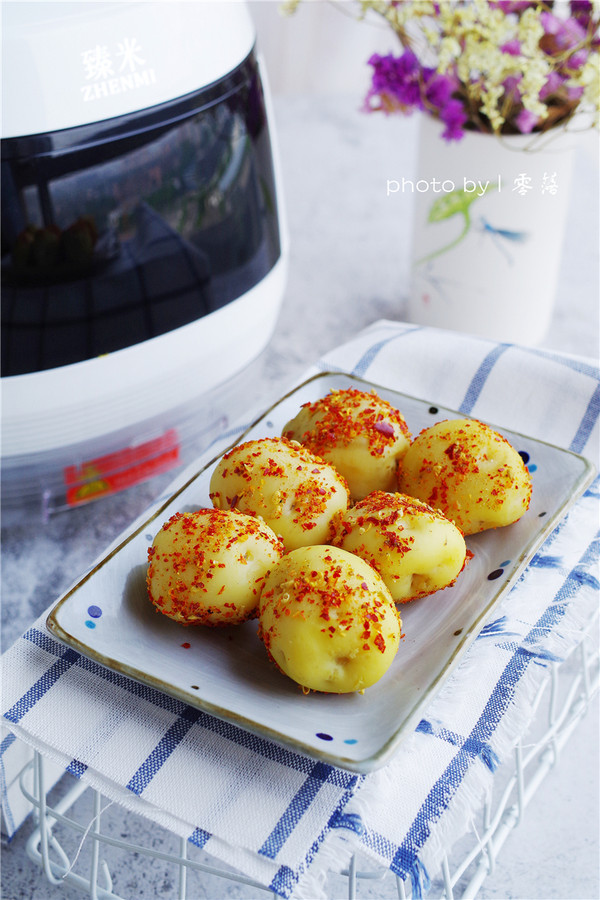 土豆蛋兒的做法-家常味蒸菜譜