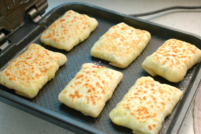 大餡兒薄皮兒餡餅的做法-家常味烙菜譜-易網(wǎng)健康養(yǎng)生網(wǎng) 大餡兒薄皮兒餡餅的做法-家常味烙菜譜