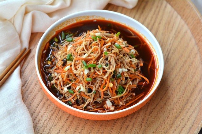 涼拌金針菇的做法-家常味拌菜譜