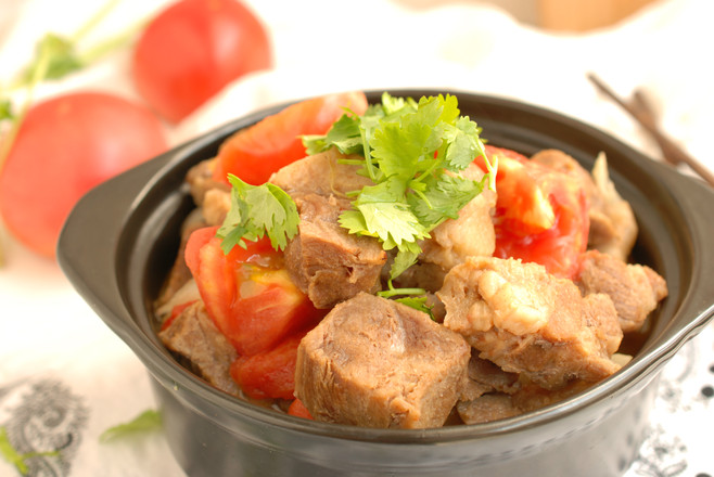 砂鍋牛腩的做法-家常味燉菜譜