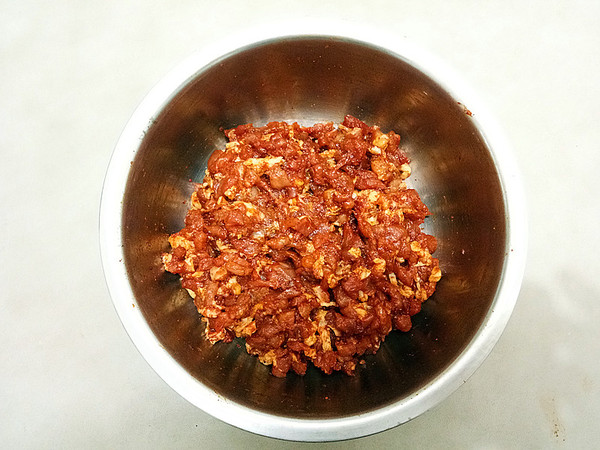 奧爾良燒烤味肉餅的做法-其它口味烙菜譜-易網(wǎng)健康養(yǎng)生網(wǎng) 奧爾良燒烤味肉餅的做法-其它口味烙菜譜