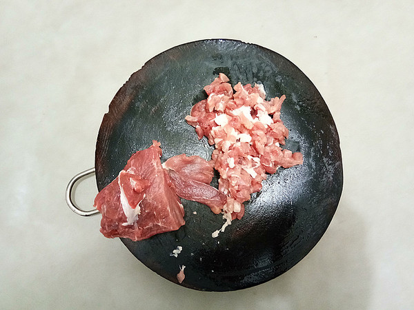 奧爾良燒烤味肉餅的做法-其它口味烙菜譜-易網(wǎng)健康養(yǎng)生網(wǎng) 奧爾良燒烤味肉餅的做法-其它口味烙菜譜