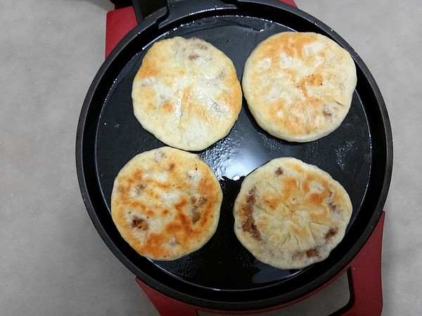 奧爾良燒烤味肉餅的做法-其它口味烙菜譜-易網(wǎng)健康養(yǎng)生網(wǎng) 奧爾良燒烤味肉餅的做法-其它口味烙菜譜