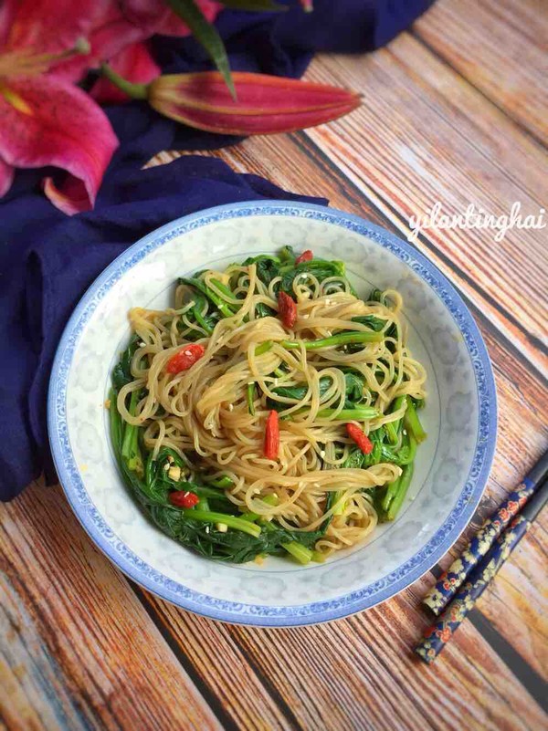 菠菜拌粉條的做法-家常味拌菜譜