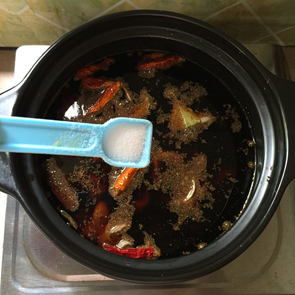 辣鹵雞胗的做法-香辣味鹵菜譜